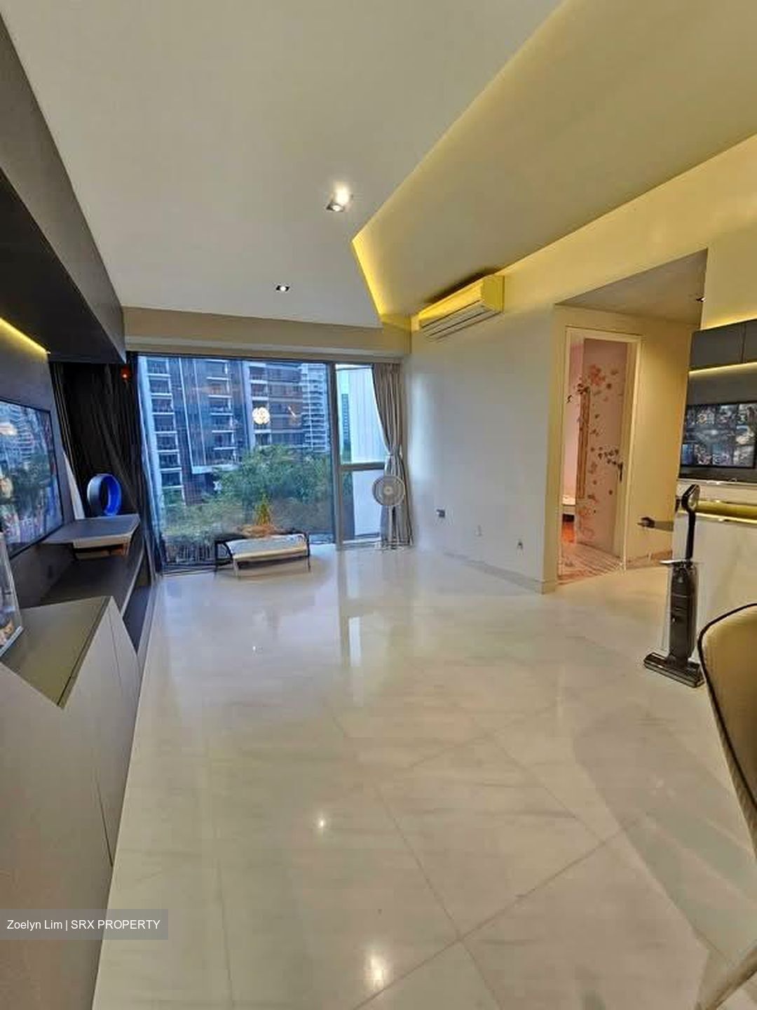 SilverSea (D15), Condominium #555590541